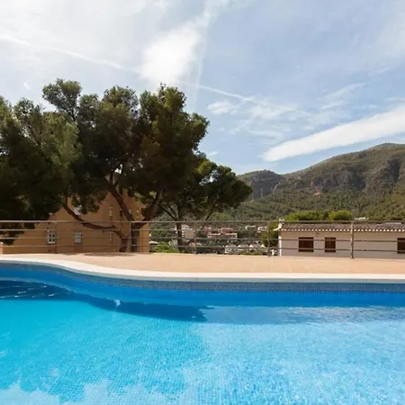 Piscina, Parking Y Relax! *
